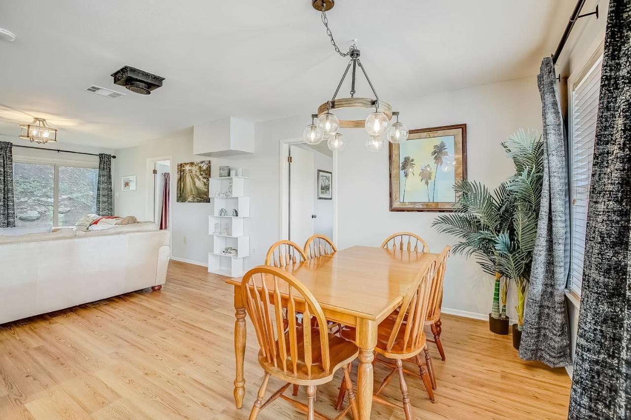 Lakeview Lodge Spicewood エクステリア 写真