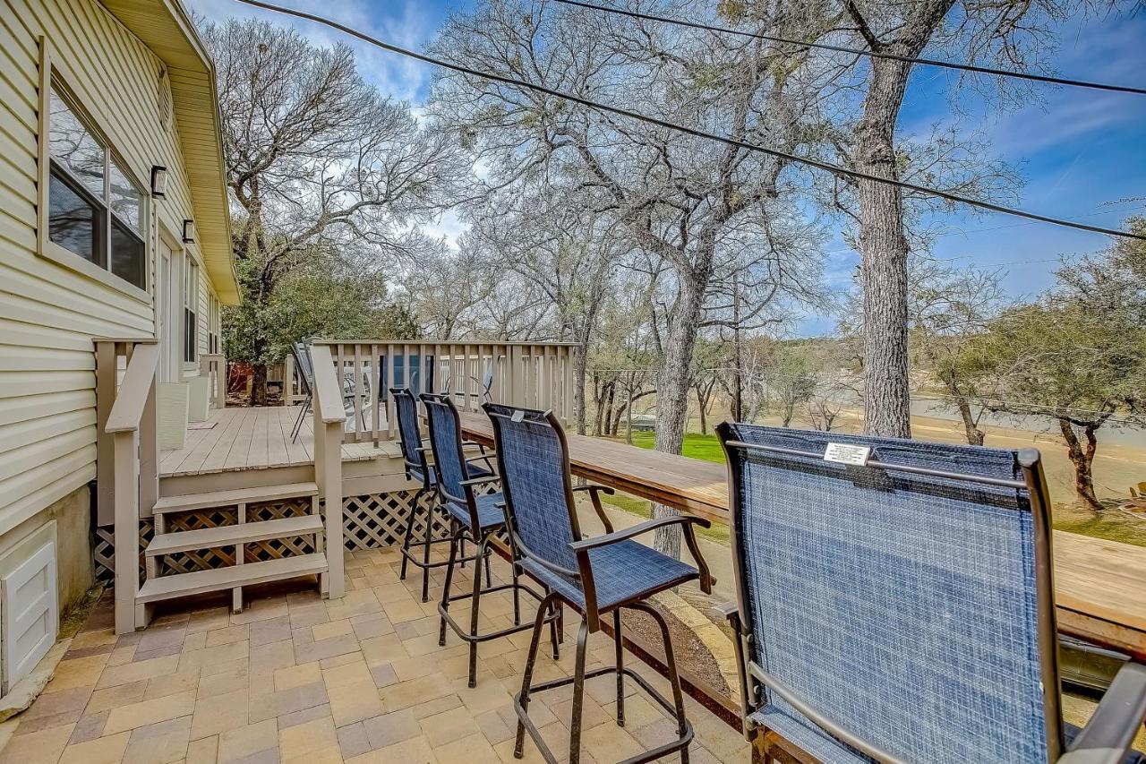 Lakeview Lodge Spicewood エクステリア 写真