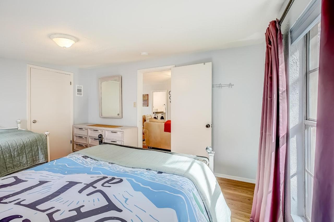 Lakeview Lodge Spicewood エクステリア 写真