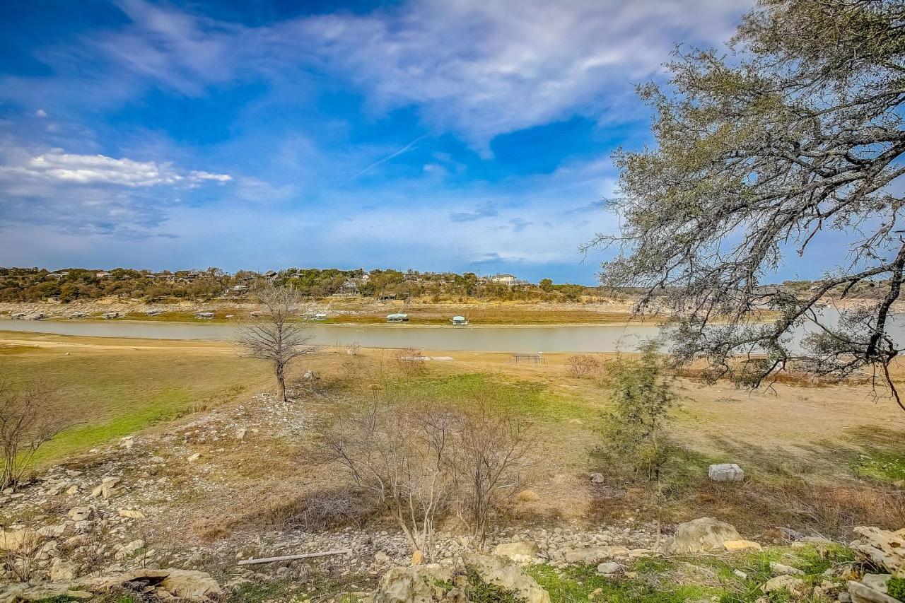 Lakeview Lodge Spicewood エクステリア 写真